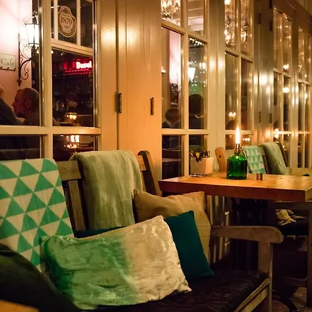 Restaurant Taverne 3*