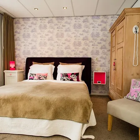 Herberg Restaurant Taverne 3*