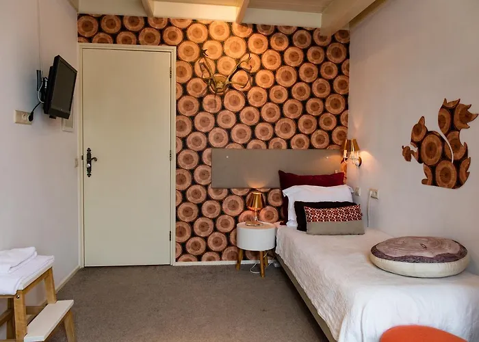 Restaurant Taverne Inn 3*